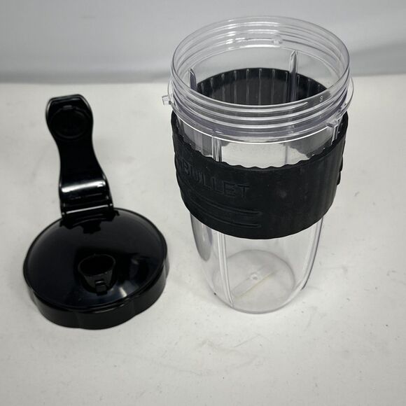 NutriBullet Large Blender Cup & Travel Tumbler w/Flip Top Drink Spout Lid - Picture 4 of 5